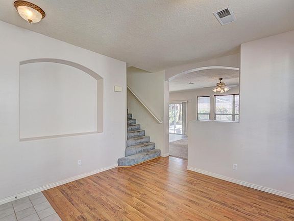 untitled shoot-106_07_08_09_10