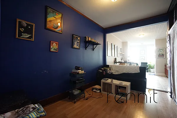 Rented by Rennit Inc. | media 6