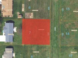 Melissa St, Saint libory, IL 62282