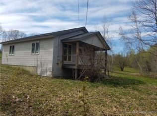 312 Condon Rd, Plymouth, ME 04969