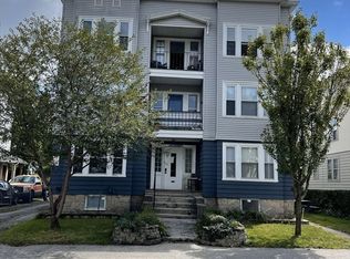 17 Fairbanks St, Worcester, MA 01610
