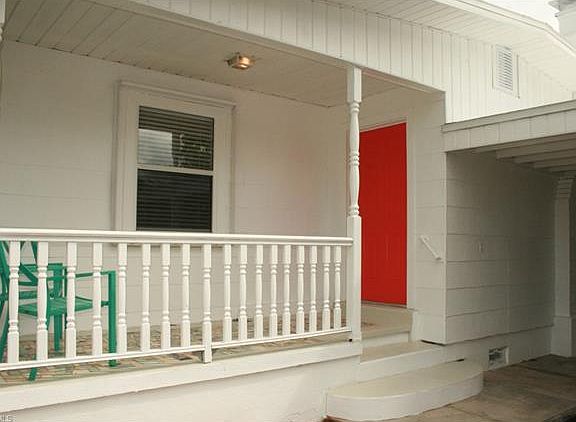 2nd image of 122 2nd St