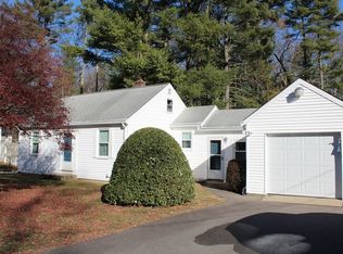 50 Park St, Wrentham, MA 02093