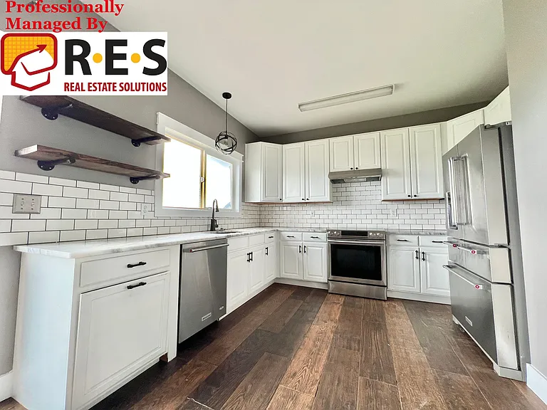 7184 Prairie Wind Dr — Photo 2