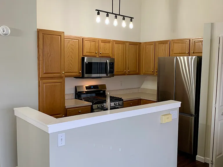 163 Norlawn Cir — Photo 6