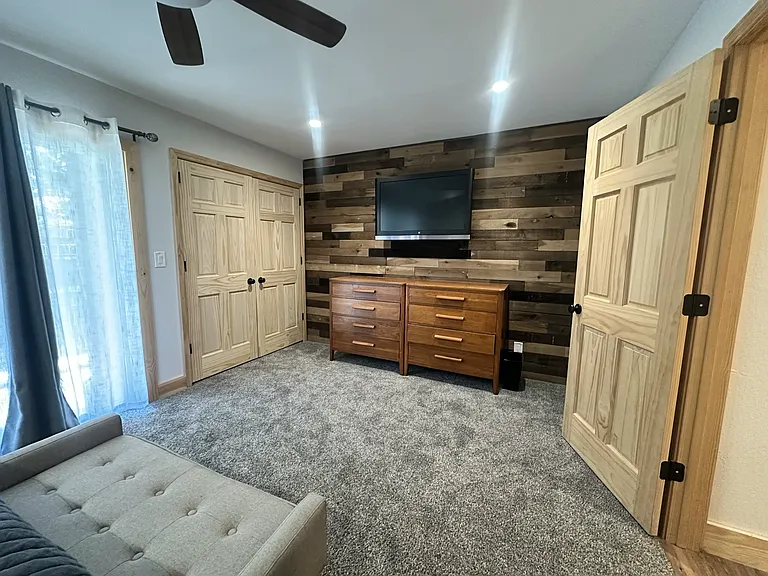3115 N Lake Blvd #18 — Photo 10