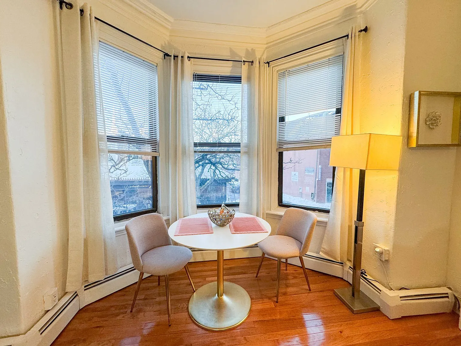 1 bed, 1.0 bath, 441 sqft, $3,662 — Photo 3