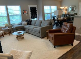 912 Bell Dr, Wexford, PA 15090