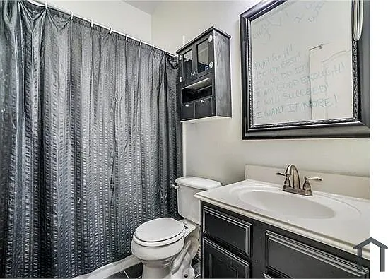 1605 Oak Brook Ln — Photo 28