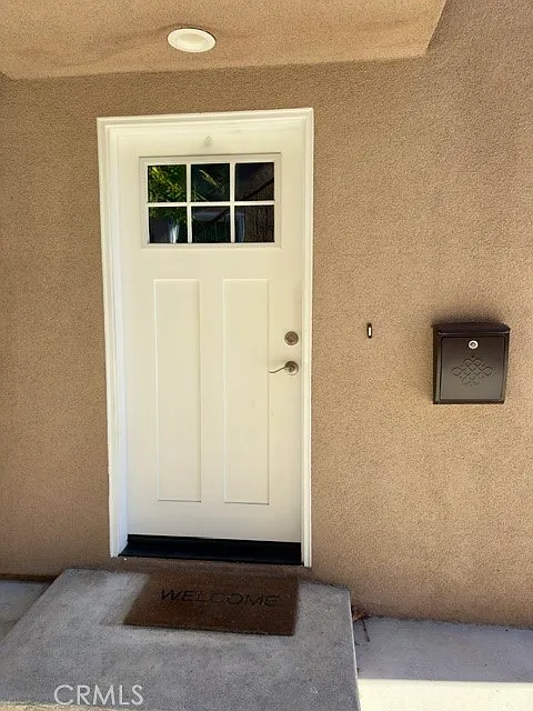 2 bed, 906 sqft, $3,000 — Photo 2