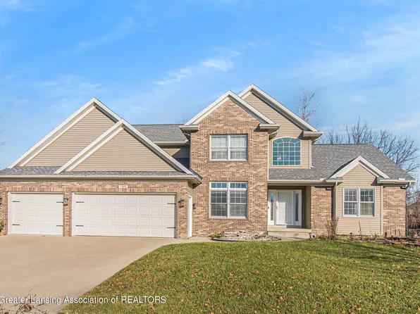 7403 Adare Cir, Grand Ledge, MI 48837