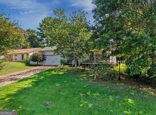 195 Kingsport Dr, Lawrenceville, GA 30046