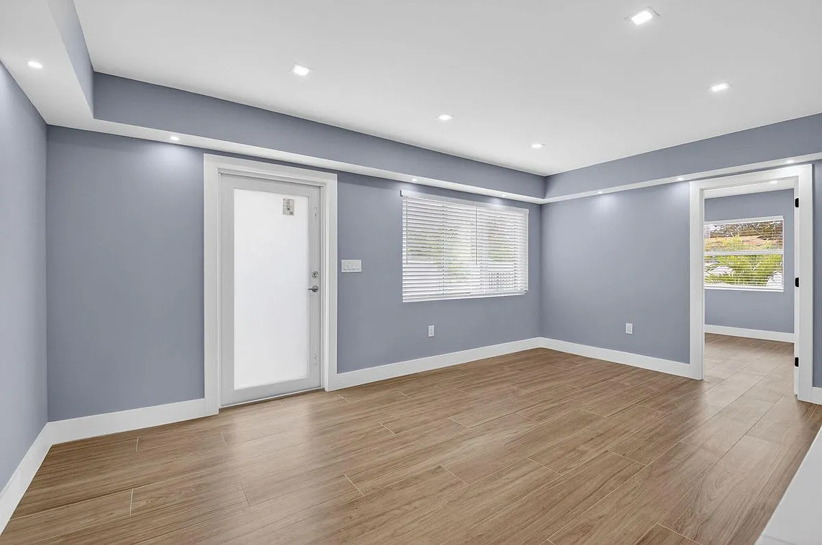 2 bed, 1.0 bath, 785 sqft, $3,250 — Photo 3