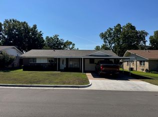 5904 Bowling Dr, Watauga, TX 76148