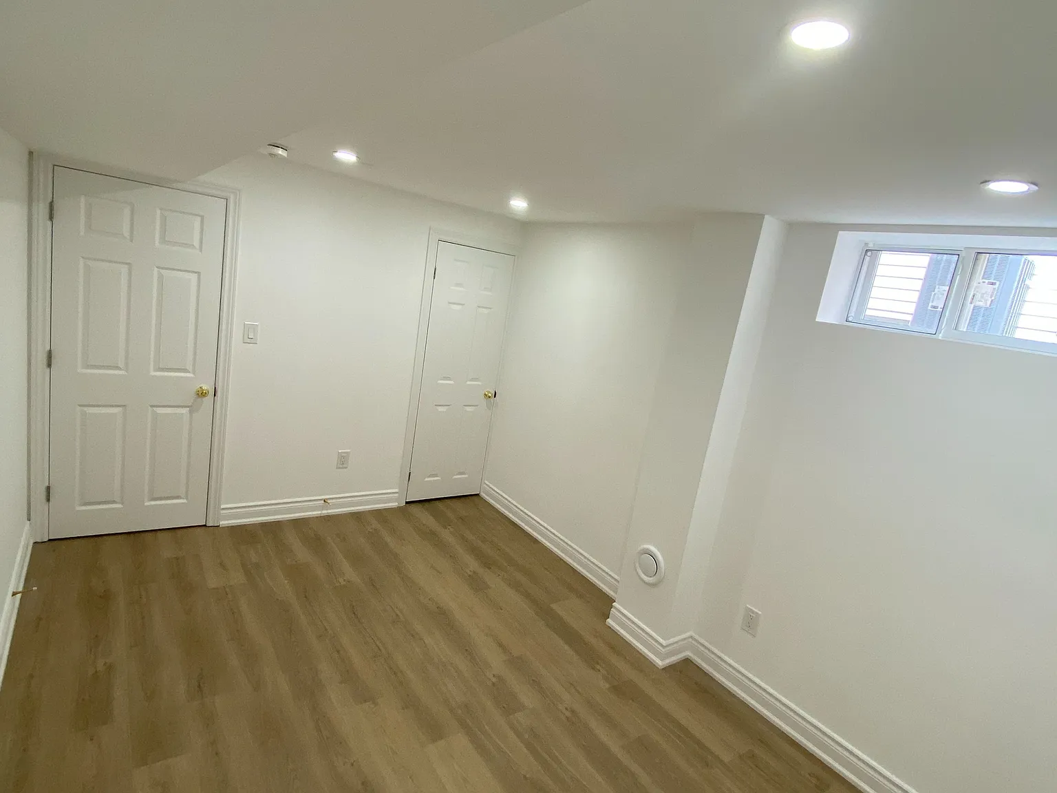 2 bed, $1,900 — Photo 3