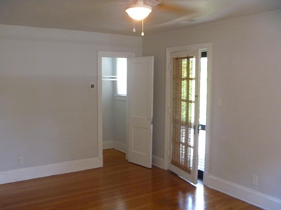4th image of 3320 W Grace St