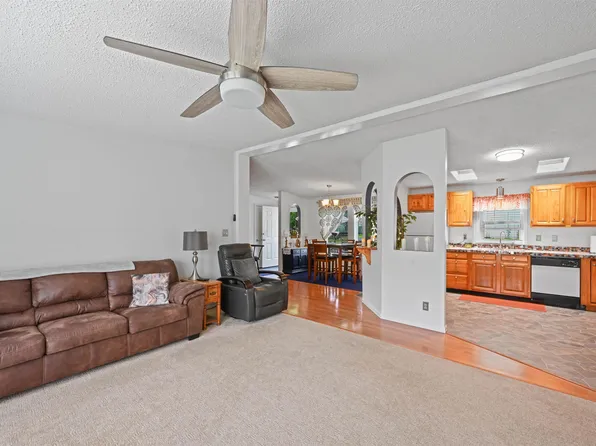 92 Hilltop Circle, Richmond, VT 05477