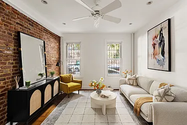 87 Barrow Street, #1D