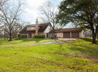 2103 Miller Rd, Rosharon, TX 77583