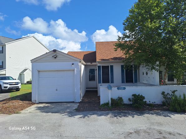 1800 Bay St UNIT 1-109