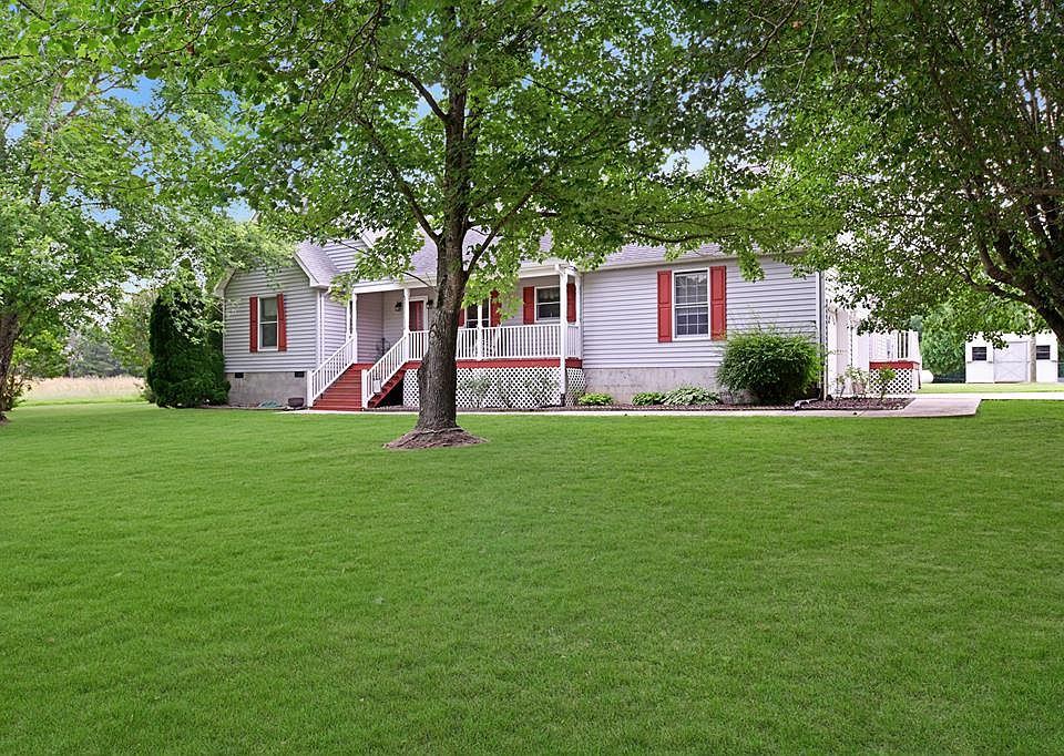 1st image of 31 Tucker Cir