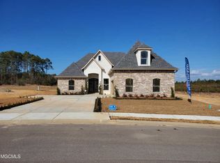 9478 Rue Andre, Biloxi, MS 39532