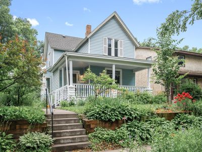 1555 Hillside Ave N, Minneapolis, MN, 55411