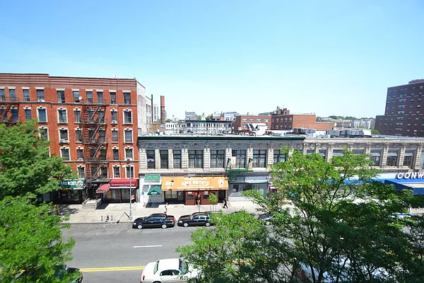 Rented by Bohemia Realty Group | media 6