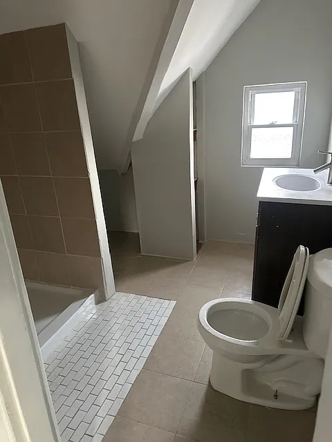 3 bed, $1,575 — Photo 4