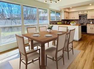 11001 Rustic Manor Ln, Austin, TX 78750