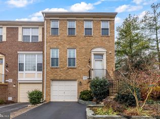6202 Littlethorpe Ln, Alexandria, VA 22315