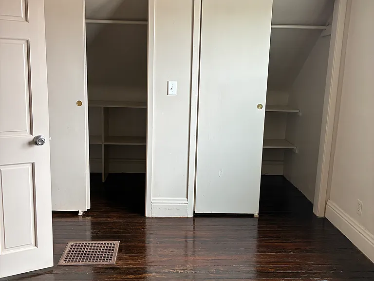 Bedroom 3 third floor