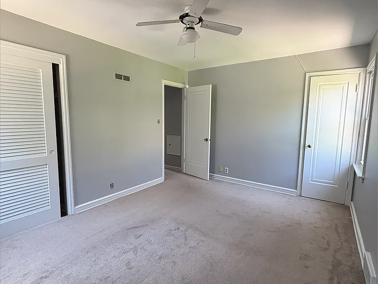 Bedroom #1