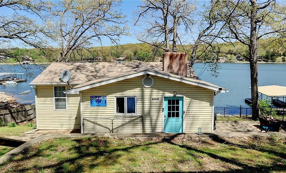 1st image of 28824 White Oak Rd