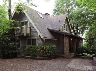 6 Maple Ln, Highlands, NC 28741