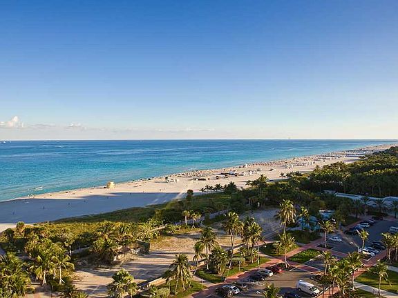 3rd image of 2201 Collins  Avenue #01014