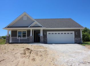 851 Meadow View Ln, Twin Lakes, WI 53181