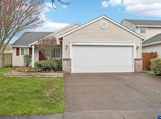2315 SW Hannah Cir, McMinnville, OR