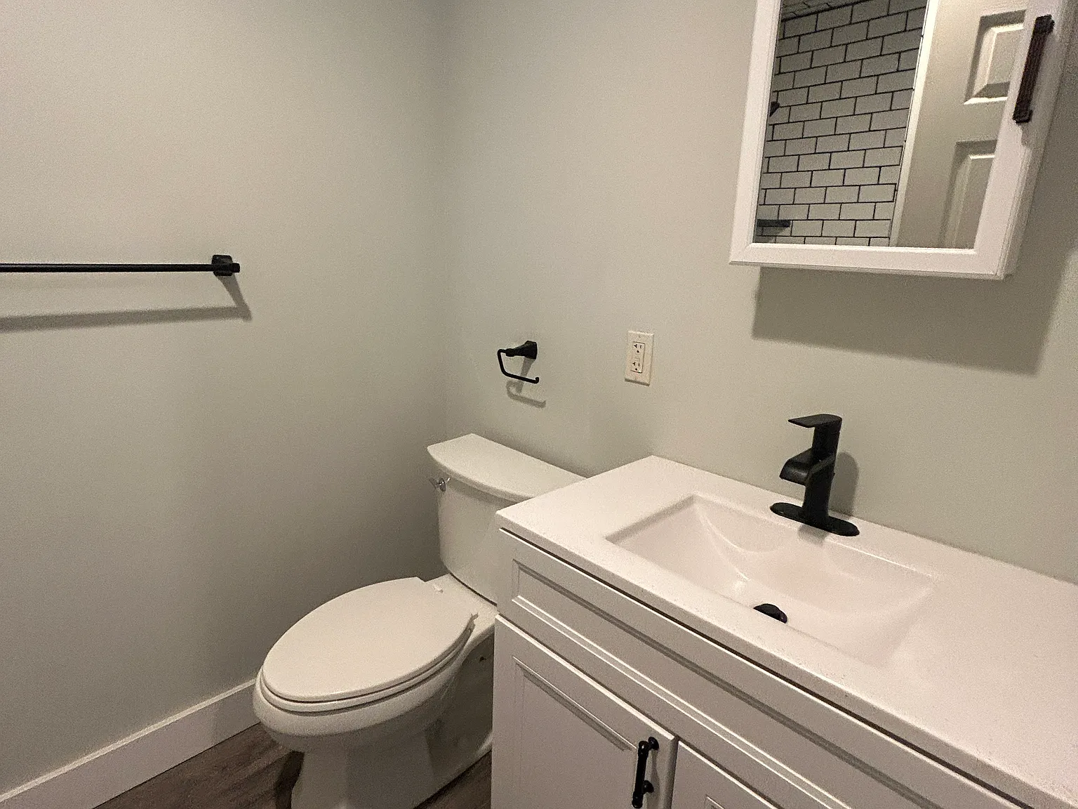 Studio, 350 sqft, $1,350 — Photo 2