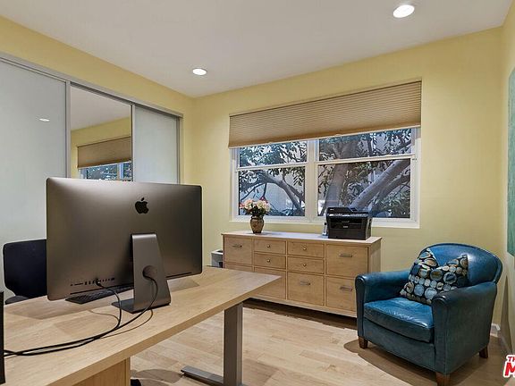 5th image of 10327 Missouri Ave APT 105