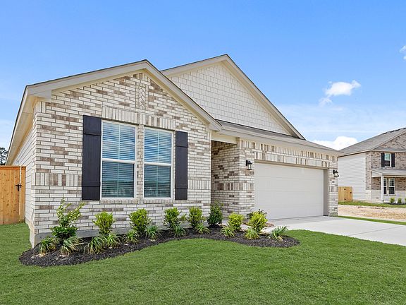 2nd image of 505 Wax Myrtle Way