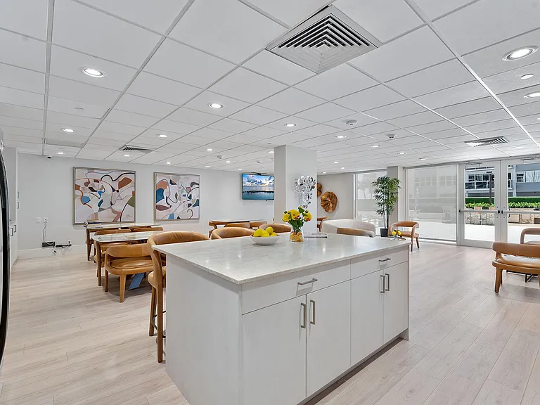 3750 Galt Ocean Dr #1002 — Photo 37