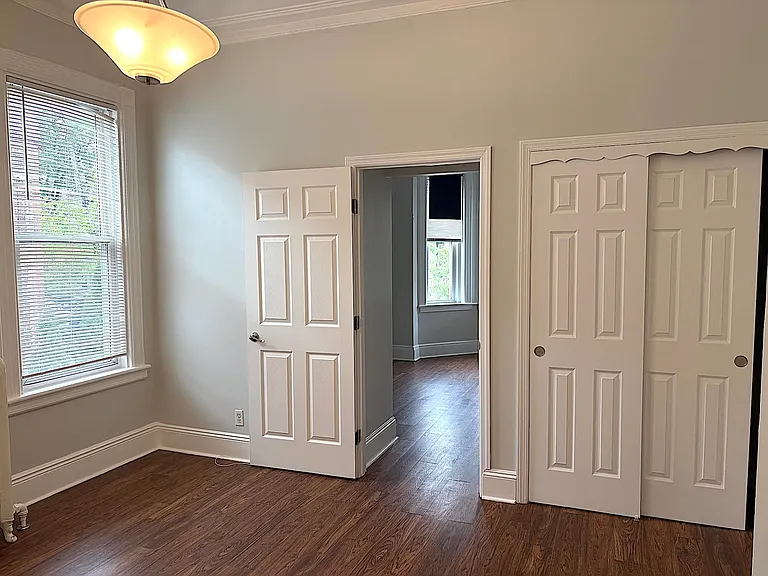 111 Maple St #1 — Photo 5