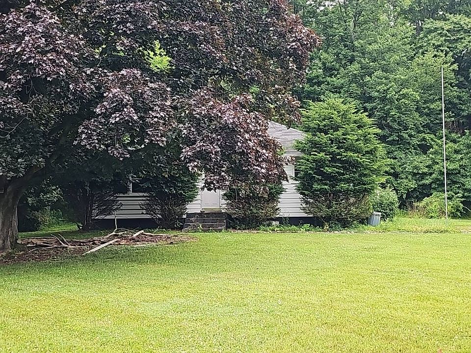 1st image of 1822 S Old Post Rd