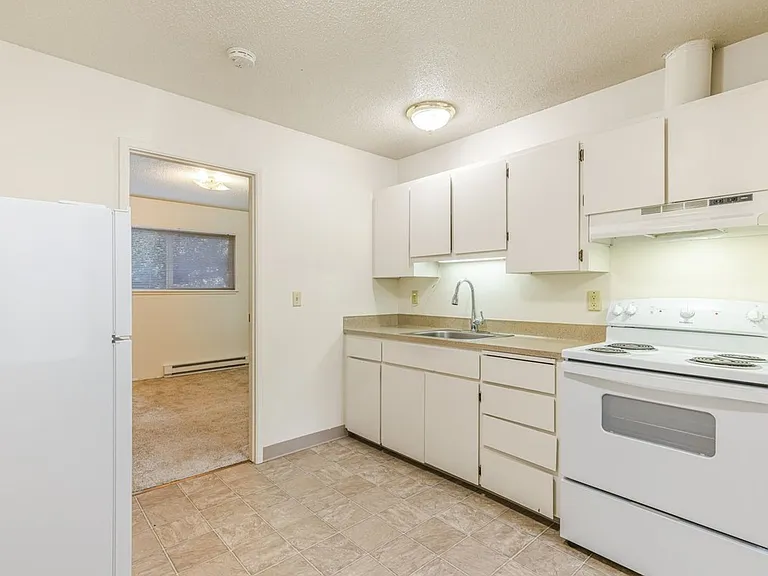 1725 SW Multnomah Blvd #12 — Photo 9