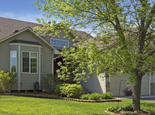 717 Heritage Trl, Jordan, MN 55352