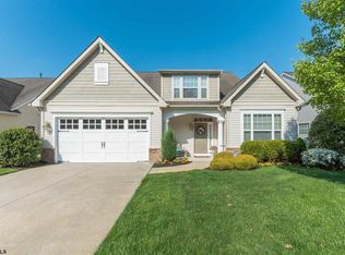 484 Country Club Dr, Egg Harbor, NJ 08215