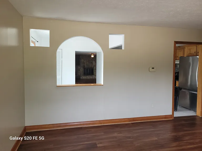 733 N Huntington St — Photo 9