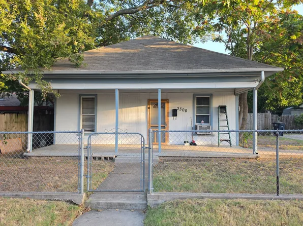 3308 Race St, Fort Worth, TX 76111