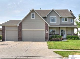 21013 Lincoln Blvd, Gretna, NE 68028